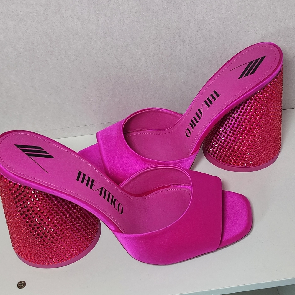 The Attico Luz Mules in Fuchsia and Red. 38.5 and 39